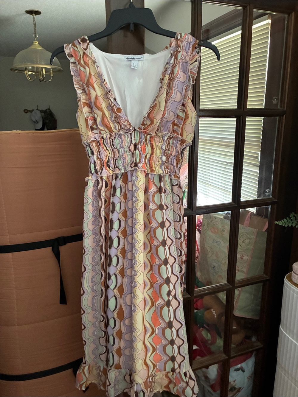 Maxi Dress - Mixed colors and pattern